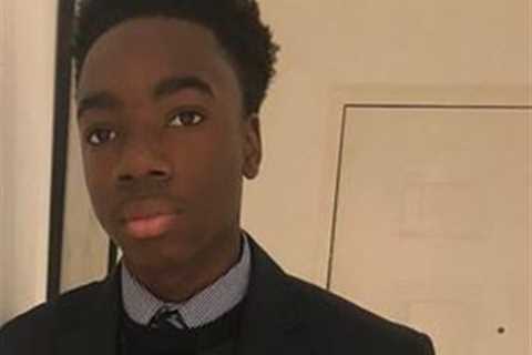 Meghan Markle’s pal Omid Scobie shares appeal for boy, 19, who vanished a week ago after telling..