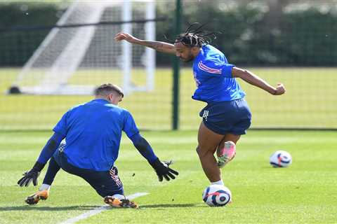 Aubameyang leaves Mat Ryan embarrassed in Arsenal training with ridiculous finish as captain shows..