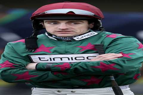 Thrilling jockey title race down to the wire as Harry Skelton battles to become just fourth..