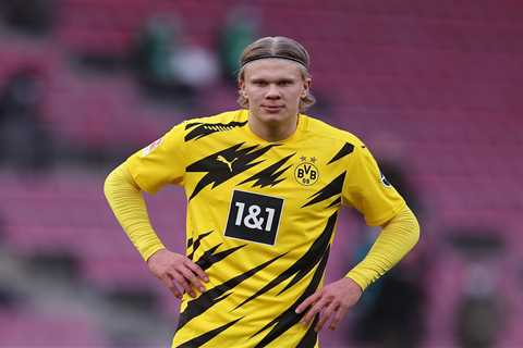 Man Utd, City and Chelsea dealt bitter transfer blow as Erling Haaland ‘only wants move to..