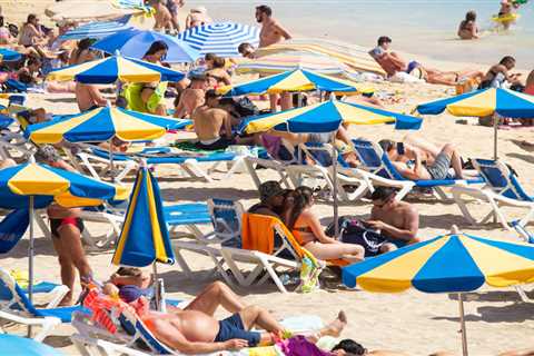 Families face paying £600 for Covid tests to go on foreign holidays this summer even if destination ..
