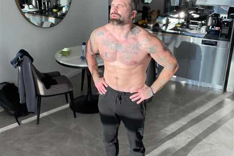 Ant Middleton strips off and shows tattoos as he works out in hotel on 12th day of Aussie..