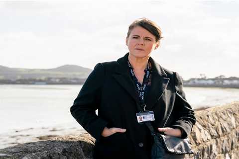 Intruder fans call out major blunder during tense robbery scenes in new Sally Lindsey thriller