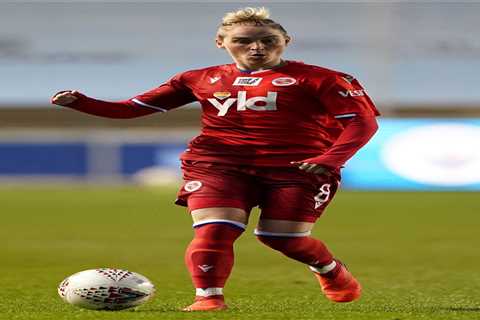 Reading star Jess Fishlock says she uses her voice to help youngsters who are struggling to come..
