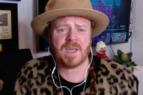 Shocked Eamonn Holmes told to ‘stop moaning’ about his chronic pain by Keith Lemon leaving Ruth..