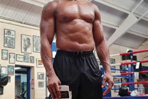 Anthony Joshua ‘working really hard’ to secure Tyson Fury bout as Gypsy King says ‘one day left’..