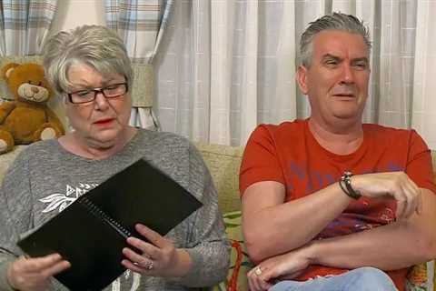 Gogglebox reveal Jenny Newby’s Line Of Duty notepad as she tries to identify the killer
