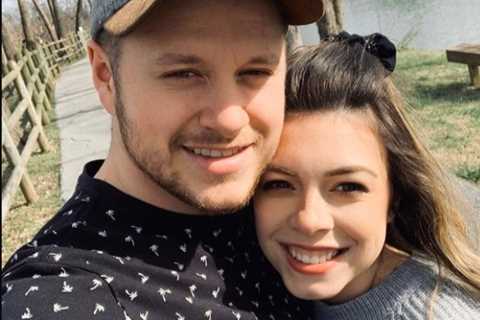 Counting On fans suspect Josiah Duggar’s wife Lauren is ‘pregnant’ as they notice ‘bump’ in Jed’s..