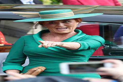 Piers Morgan claims Duchess of York backed him in Meghan Markle row with ‘get back out there’ text