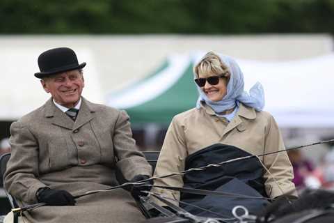 Who is Penelope Knatchbull, Countess Mountbatten of Burma?