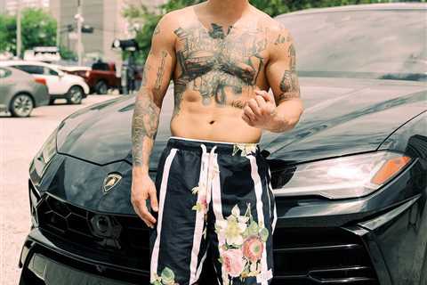 Meet Regis Prograis, the superstar boxer who survived TWO deadly hurricanes and comes into ring..