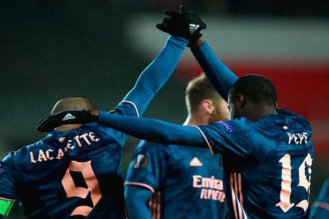 Arsenal duo Lacazette and Pepe put up A celebration tribute to malaria-stricken Aubameyang as..