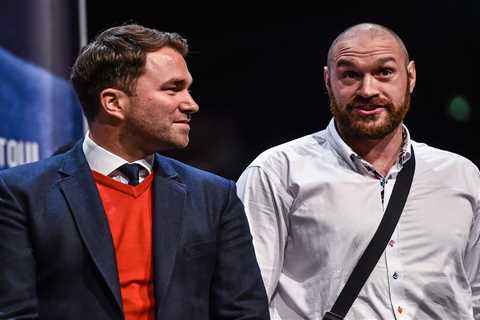 Tyson Fury and Hearn hold face-to-face talks for first time in Las Vegas with Anthony Joshua fight..