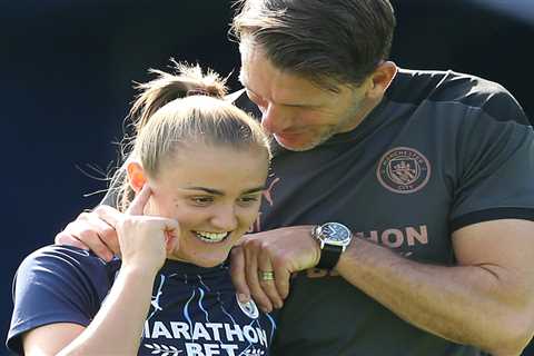 Man City boss Taylor hails versatile Stanway but says position changes can frustrate players