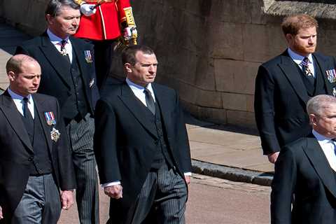 Prince William ‘requested Peter Phillips stand between him &amp; brother’ as Harry has faced..