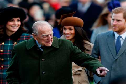 When is Prince Harry flying home to the US?