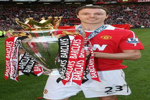 Jonny Evans admits he took trophies ‘for granted’ and insists winning with Leicester will rival Man ..