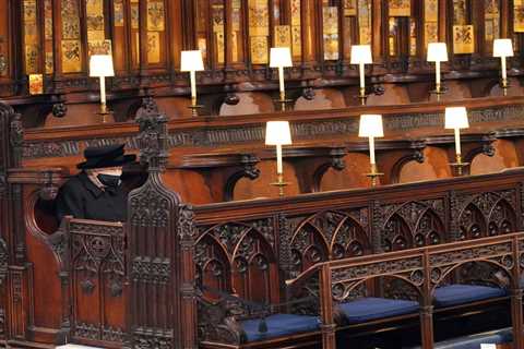 The tiny, bowed figure of the Queen sitting silently alone in St George’s Chapel is an image that..