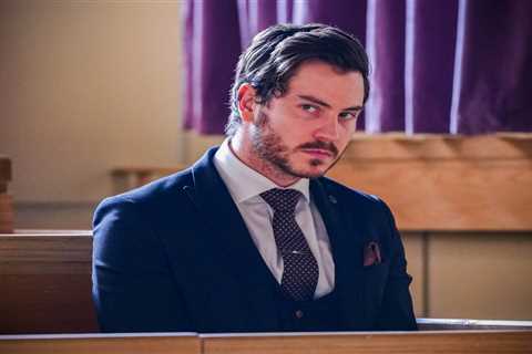 EastEnders fans furiously slam soap for ‘making a mockery of domestic abuse’ by turning Gray into a ..