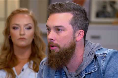 Teen Mom fans call Maci Bookout’s husband Taylor McKinney ‘so sexy’ for ‘standing up’ for his wife..