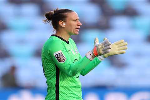 Manchester City 2 Chelsea 2: Berger’s brilliant saves help Blues move closer to retaining WSL crown