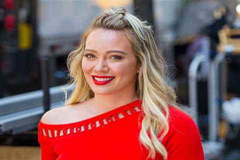 How I Met Your Mother fans divided as Hilary Duff cast as ‘the new Ted’ in sequel series