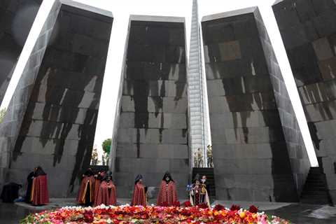 Biden Preparing to Declare That Atrocities Against Armenia Were Genocide