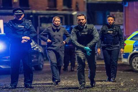 Line of Duty officers led by Det Insp Steve Arnott arrive at the scene of last week’s cliffhanger..