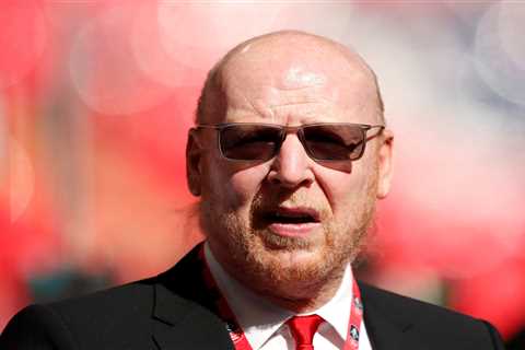 Avram Glazer refuses to apologise to Man Utd fans over Super League plot and ‘snaps’ when asked if..