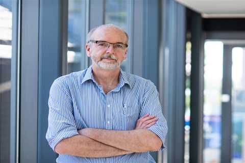 Covid booster jabs to tackle new strains could be ready by September, says Oxford expert