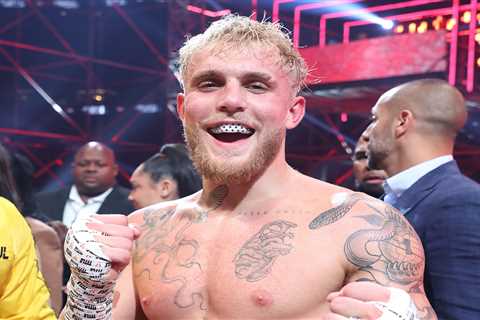 Tommy Fury promoter Frank Warren tells Jake Paul to ‘grow some balls and make a s*** load of money’ ..