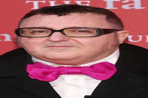 Had Alber Elbaz been vaccinated against Covid-19?