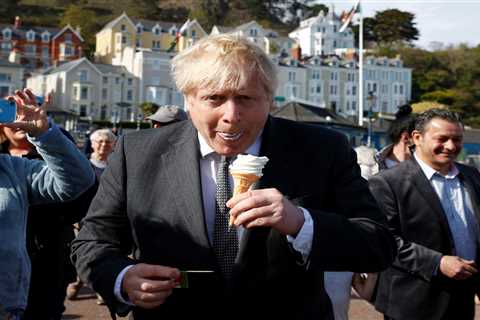 Boris Johnson warns ‘we’re not out of the woods yet’ amid rising fears over threat of new Covid..