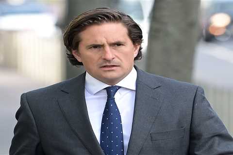 Sacked veterans minister Johnny Mercer flies to Belfast to support two former soldiers standing..
