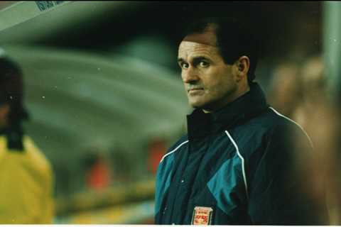 Arsenal are in worst crisis since George Graham was sacked in 1995… their owners are under siege..