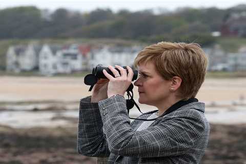 Scots enjoy £2,543 public spending boost each thanks to ‘Union dividend’ but English get just £91..