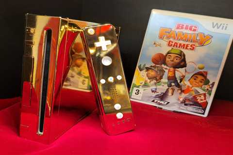 Ultra-rare 24k gold Nintendo Wii made for the QUEEN is now on sale for ludicrous sum