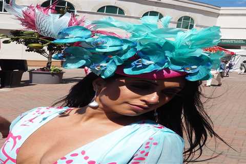 ‘Raucous’ Kentucky Derby crowd of 50,000 to be biggest in US since Covid began as punters file into ..