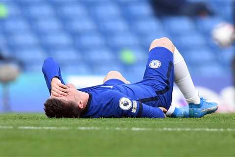 Tuchel sweating on Mason Mount injury scare ahead of Chelsea’s Champions League semi-final..