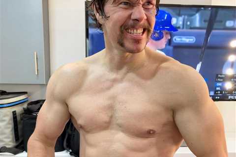 Mark Wahlberg reveals he gained 20 pounds in just three weeks in new shocking transformation photos
