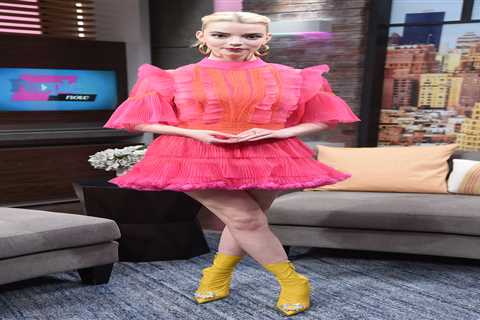 When is Anya Taylor-Joy hosting Saturday Night Live?