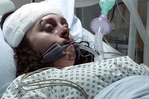 Coronation Street’s Mollie Gallagher broke down in tears over Nina Lucas’ injuries after hate crime ..