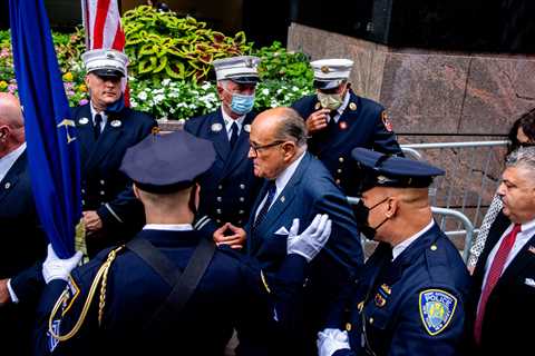 Giuliani’s Legal Bills Are Growing. His Allies Want Trump to Pay Them.