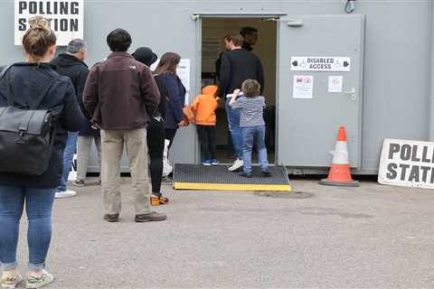 Local elections 2021 voting rules: Polling station Covid restrictions explained