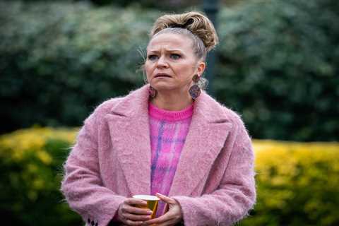 EastEnders fans convinced they’ve already solved heart-breaking twist in Linda Carter’s pregnancy