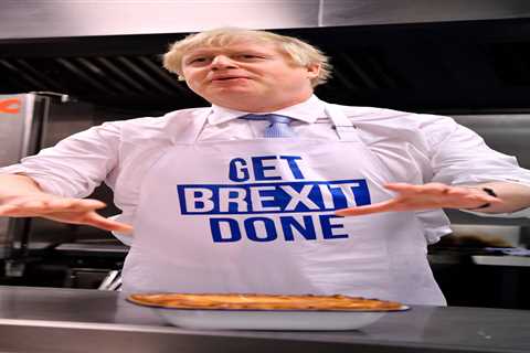 Uni graduates can now do a degree in the Brexit process — with help from the French