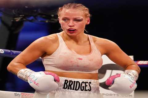 Ebanie Bridges offers support to Billy Joe Saunders after initially questioning extent of eye..