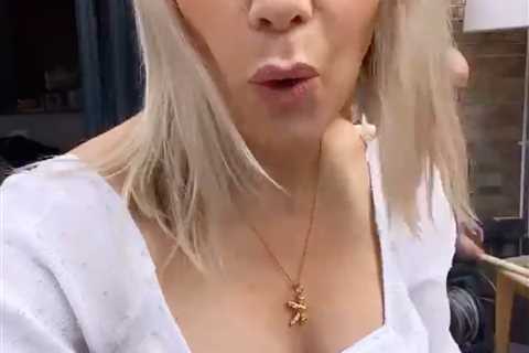 Kate Lawler shows off super flat stomach in crop top as she tucks into pizza three months after..