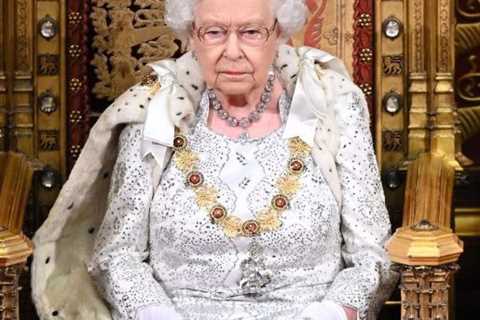 The Queen will unveil new powers to jail Russian and Chinese spies in her speech