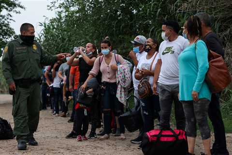 Detentions at southwest border rose in April to highest in at least 20 years.